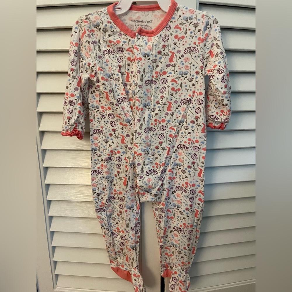 Magnetic Me modal footie sleeper, EUC